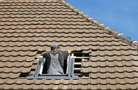 Pose de velux - Dammarie-sur-Loing
